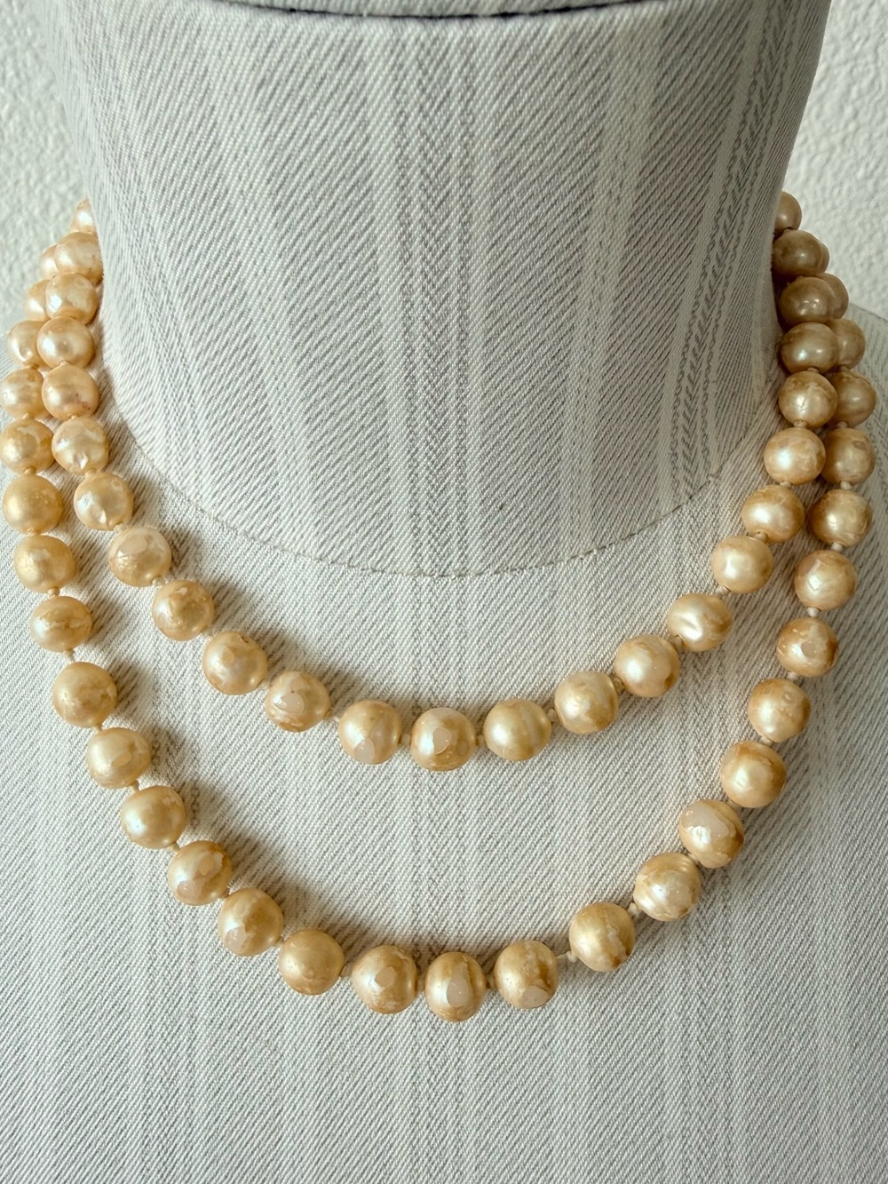 Classic Cream Pearl Strand Necklace - Elegant Women's Jewelry